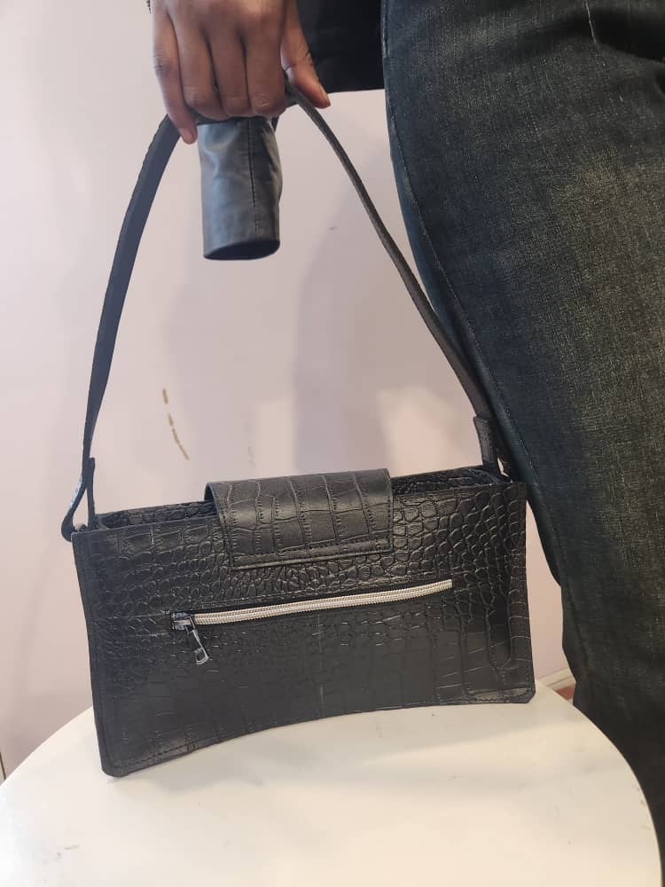 Ladies Mini Handbag – Chic Crocodile Leather-Textured Mini Handbag